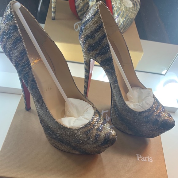 Christian Louboutin Glitter Sirene Daffodile